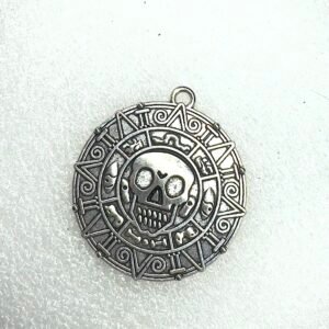 Medalha  Caveira cor Prata